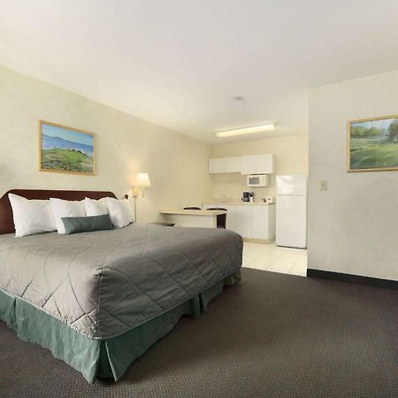Days Inn By Wyndham Augusta Near Fort Gordon Екстериор снимка