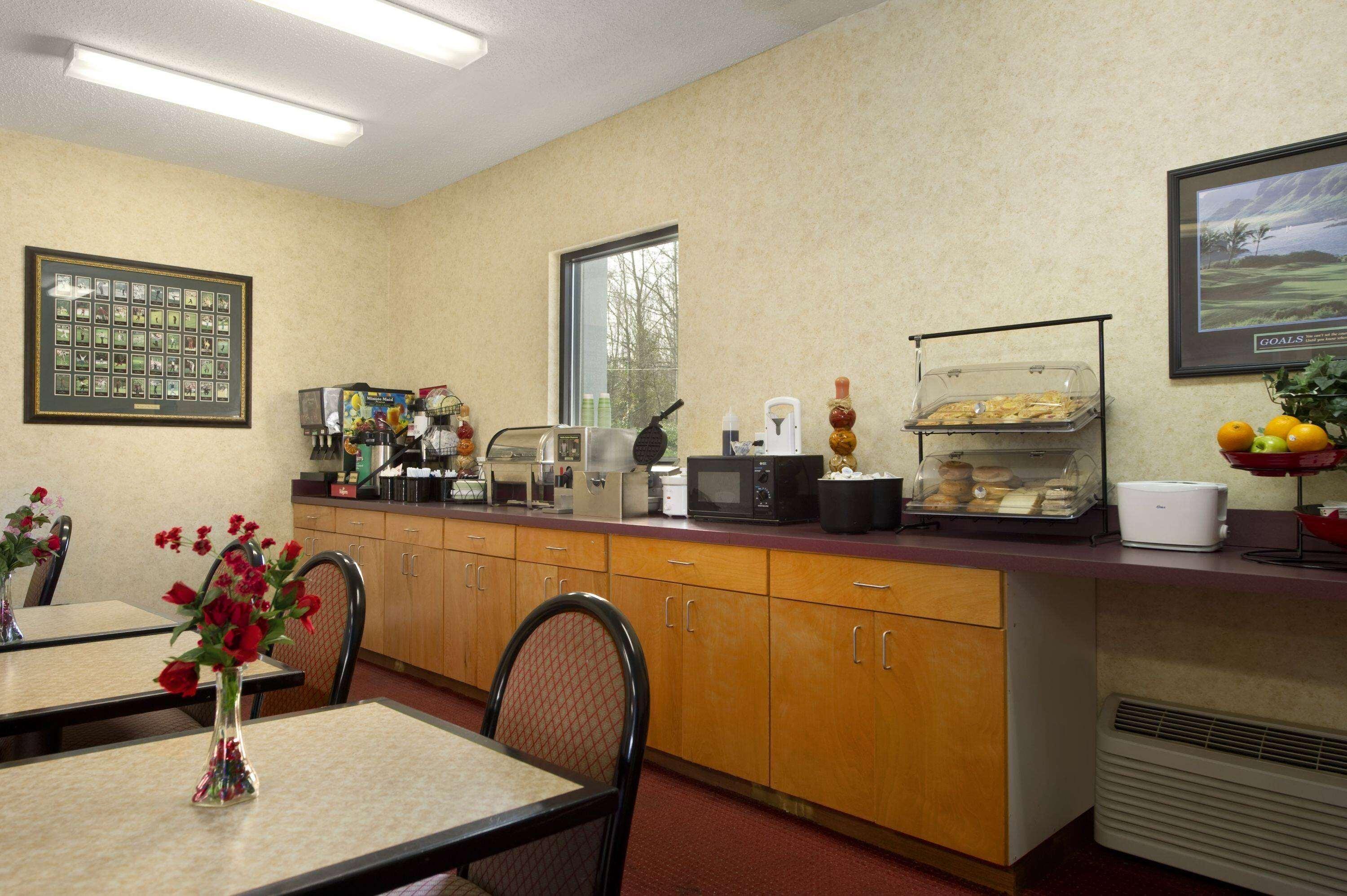 Days Inn By Wyndham Augusta Near Fort Gordon Екстериор снимка