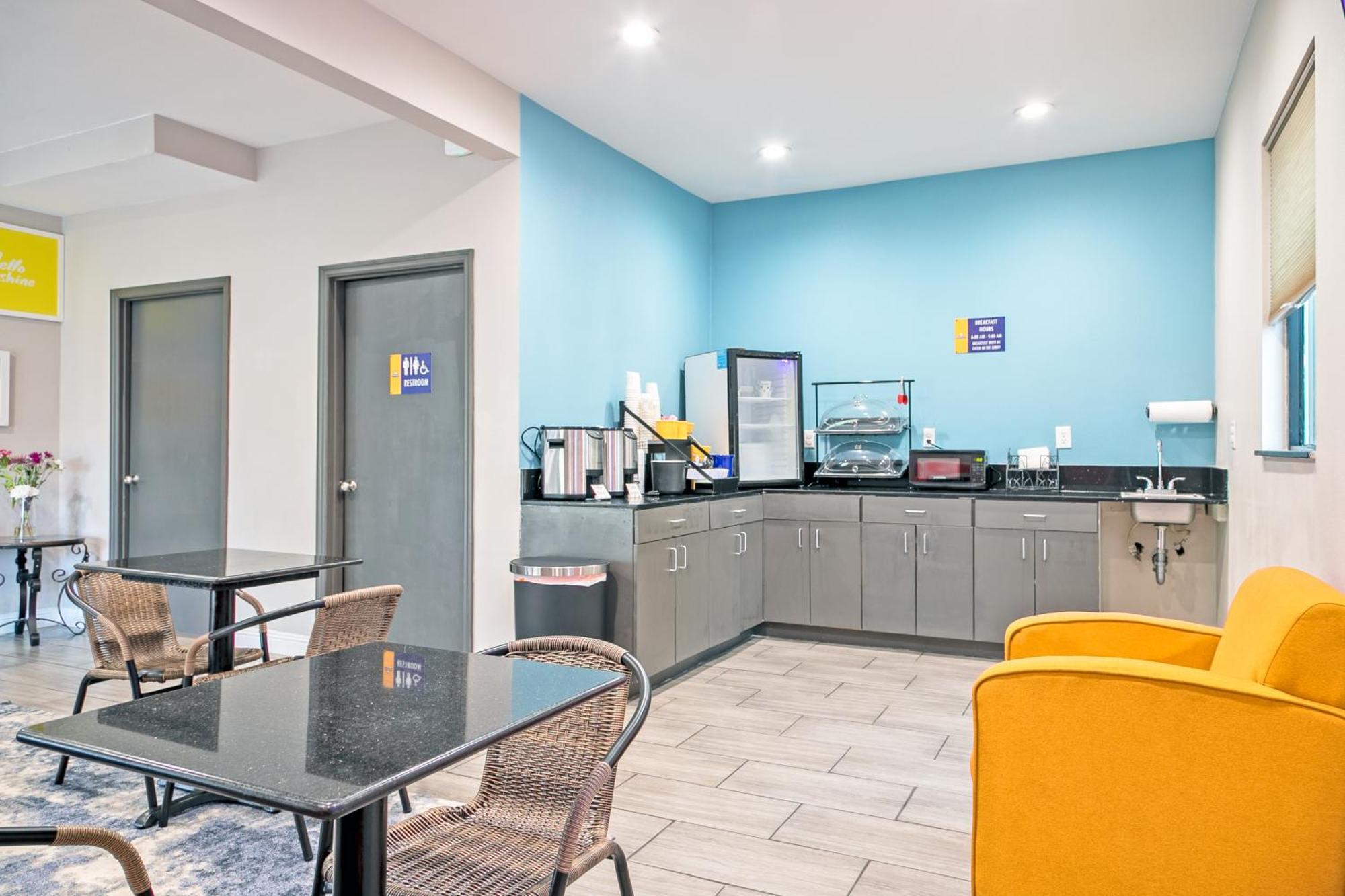 Days Inn By Wyndham Augusta Near Fort Gordon Екстериор снимка
