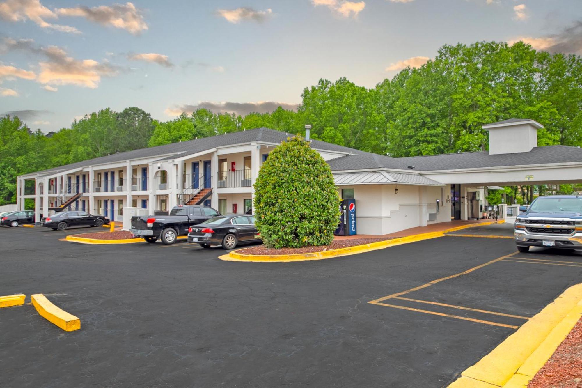 Days Inn By Wyndham Augusta Near Fort Gordon Екстериор снимка